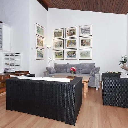 Landhaus Am Stausee Bitburg Holiday home *